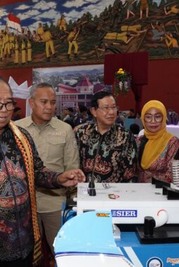 Samsudin Buka Teknokrat Academic Expo 2025