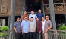 Ketum JMSI Teguh Santosa Sambangi Rumah Adat Bagas Godang di Madina