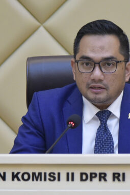 Apresiasi Putusan MK, Komisi II: Pemisahan Pemilu Nasional dan Lokal Butuh Exercise Serius