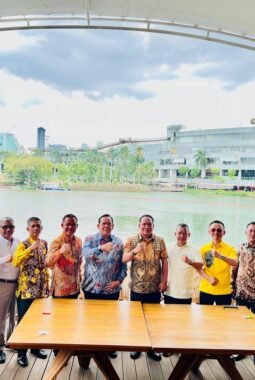 Sayap dan 12 DPD Golkar, Dukung Aprozi Pimpin Golkar Lampung