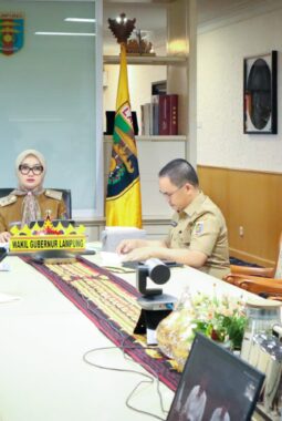 Pemprov Lampung Ikuti Rapat Persiapan Peluncuran Koperasi Desa/Kelurahan Merah Putih secara Virtual yang Dipimpin Menko Bidang Pangan Zulkifli Hasan
