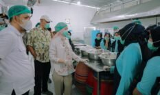 Wagub Jihan Nurlela Tinjau Dapur SPPG dan Penyaluran Program Makan Bergizi Gratis di Kota Metro