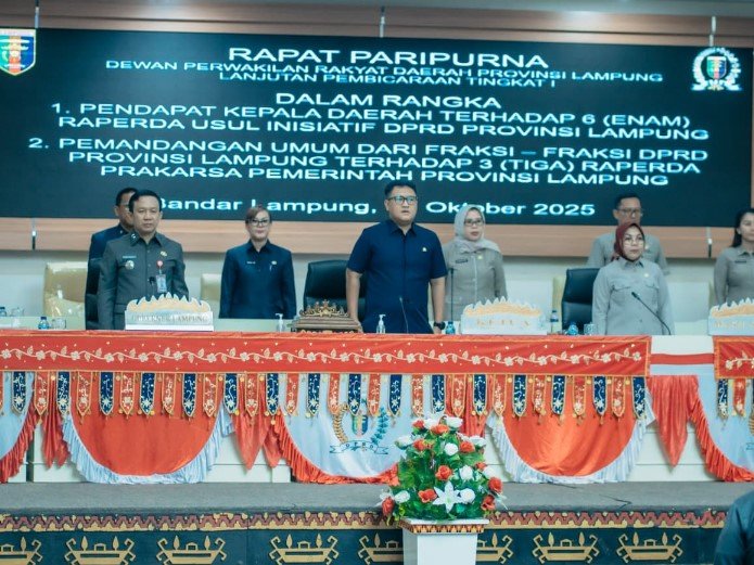 Sekdaprov Marindo Kurniawan Bersama Pimpinan DPRD Lampung