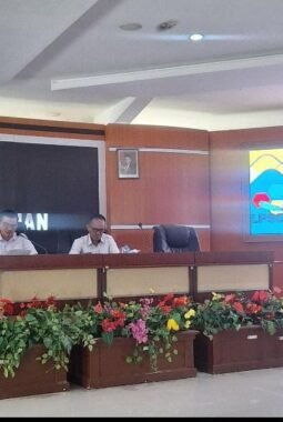 Asisten 2 Way Kanan, Dr Arie Buka Sosialisasi SIRUP