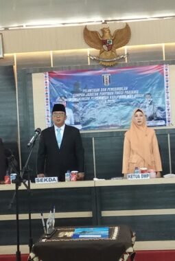 Sekda Velli Lantik 4 Pejabat Eselon 2