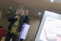 DR Teguh Santosa