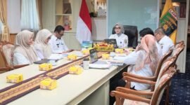 WAKILGubernur Lampung, Jihan Nurlela, saat memimpin Rapat Koordinasi Tim Percepatan Penanggulangan Tuberkulosis (TP2TB) Kabupaten Lampung Selatan secara virtual [pl)