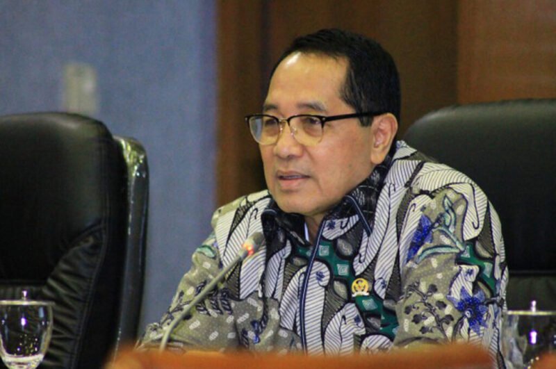 ANGGOTA Komisi IV DPR RI, Firman, menegaskan Panja Lobster harus bekerja secara serius dan menyeluruh dalam mengusut persoalan ekspor benih lobster, mulai dari hulu hingga hilir [Hr]