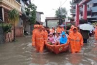 
TUTUPAN Hutan di Jawa Barat jadi ancaman banyak wilayah, Pun tak luput Jakarta, karena tutupan hutan di Bogor dan sekitarnya kurang dari 20% [Net/Ist]