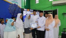 MUHARAM-Kepala Kantor Kementerian Agama Kota Bandar Lampung, Erwinto, mengatakan Peaceful Muharam merupakan ikhtiar bersama untuk memastikan anak yatim dan penyandang disabilitas merasakan kehadiran negara sekaligus menguatkan semangat gotong royong dan kepedulian sosial [DE]