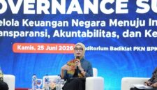 WAKIL Gubernur Lampung Jihan Nurlela menegaskan bahwa transformasi digital telah menjadi kebutuhan mutlak dalam tata kelola pemerintahan modern, khususnya dalam pengelolaan keuangan daerah yang transparan, akuntabel, dan berorientasi pada pelayanan publik. [Hs]

