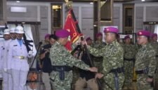 Penunjukan Dr. Teguh Santosa sebagai Tenaga Ahli Menteri/Kepala Badan Pengendalian Lingkungan Hidup (BPLH) bidang Penguatan Diplomasi Lingkungan dan Pengembangan Kerja Sama Internasional mendapat apresiasi dari berbagai kalangan. [De]