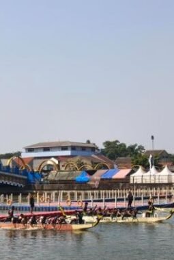 Festival Cisadane Hadirkan Tradisi Lomba Perahu Naga