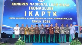– Direktur Jenderal (Dirjen) Bina Keuangan Daerah Kementerian Dalam Negeri (Kemendagri), Agus Fatoni, terpilih secara aklamasi sebagai Ketua Umum Ikatan Keluarga Alumni Pendidikan Tinggi Kepamongprajaan (IKAPTK) periode 2026–2031 dalam Kongres Nasional Luar Biasa (Konaslub) IKAPTK.[De].