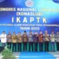 – Direktur Jenderal (Dirjen) Bina Keuangan Daerah Kementerian Dalam Negeri (Kemendagri), Agus Fatoni, terpilih secara aklamasi sebagai Ketua Umum Ikatan Keluarga Alumni Pendidikan Tinggi Kepamongprajaan (IKAPTK) periode 2026–2031 dalam Kongres Nasional Luar Biasa (Konaslub) IKAPTK.[De].