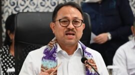 Pengadaan 106 ribu unit gembok di lingkungan Direktorat Jenderal Pemasyarakatan (Ditjenpas) Kementerian Imigrasi dan Pemasyarakatan (Kemenimipas) senilai sekitar Rp92,5 miliar menjadi sorotan publik. [HS]