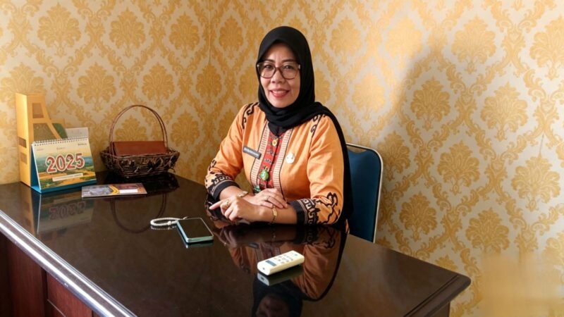 Pemerintah Kabupaten (Pemkab) Lampung Utara (Lampura) menjadi salah satu kabupaten penerima manfaat bantuan bibit kopi untuk mendukung program peremajaan tanaman kopi oleh Direktorat Jenderal Perkebunan Kementerian Pertanian.[]