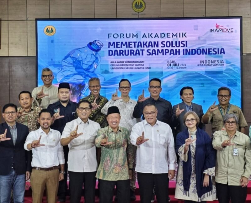 Oplus_131072Mahasiswa Doktoral Ilmu Pemerintahan IPDN dan Pendiri GREAT Institute.[De].