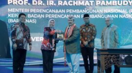 Lampung Memaksimalkan Keejahteraan Petani Singkong. Dorong hilirisasi maksimal [An]