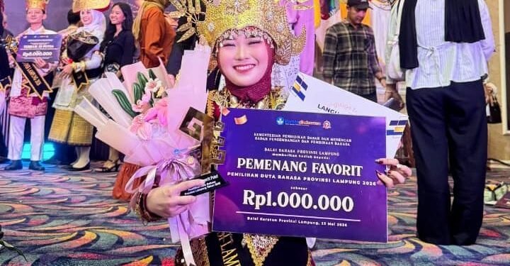 Mahasiswa Program Studi Akuntansi Syariah Fakultas Ekonomi dan Bisnis Islam (FEBI) Universitas Islam Negeri (UIN) Raden Intan Lampung (RIL), Mariska Safitri, dinobatkan sebagai Duta Bahasa Favorit Provinsi Lampung Tahun 2026 pada ajang yang diselenggarakan Balai Bahasa Provinsi Lampung.[De]