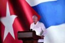 Presiden Kuba Miguel Diaz-Canel berbicara dalam upacara peringatan 73 tahun Hari Pemberontakan Nasional di Pinar del Rio, Kuba. (Xin)