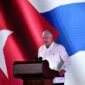 Presiden Kuba Miguel Diaz-Canel berbicara dalam upacara peringatan 73 tahun Hari Pemberontakan Nasional di Pinar del Rio, Kuba. (Xin)