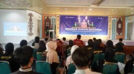 Himpunan Mahasiswa Jurusan (HMJ) Hukum Tata Negara (HTN) Fakultas Syariah Universitas Islam Negeri (UIN) Raden Intan Lampung (RIL) menggelar Seminar Hukum Nasional bertema Quo Vadis Hukum Indonesia: Menyoal Integritas Proses Pembentukan Undang-Undang: Evaluasi Sistem Pemilu, Antara Pragmatisme Politik, Efisiensi Anggaran, dan Efektivitas Tata Kelola Pemerintahan Daerah di Gedung Serba Guna (GSG) Fakultas Syariah, Rabu (13/05/2026).[De]