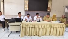 Perwakilan Ombudsman RI Provinsi Lampung menemukan berbagai persoalan mendasar dalam pelaksanaan Sistem Penerimaan Murid Baru (SPMB) Tahun Ajaran 2026/2027 jenjang SMP Negeri di Kota Bandar Lampung, hal ini disampaikan oleh Kepala Perwakilan, Nur Rakhman Yusuf di Kantor (7/7). [De]