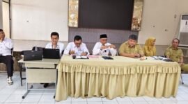  Perwakilan Ombudsman RI Provinsi Lampung menemukan berbagai persoalan mendasar dalam pelaksanaan Sistem Penerimaan Murid Baru (SPMB) Tahun Ajaran 2026/2027 jenjang SMP Negeri di Kota Bandar Lampung, hal ini disampaikan oleh Kepala Perwakilan, Nur Rakhman Yusuf di Kantor (7/7). [De]