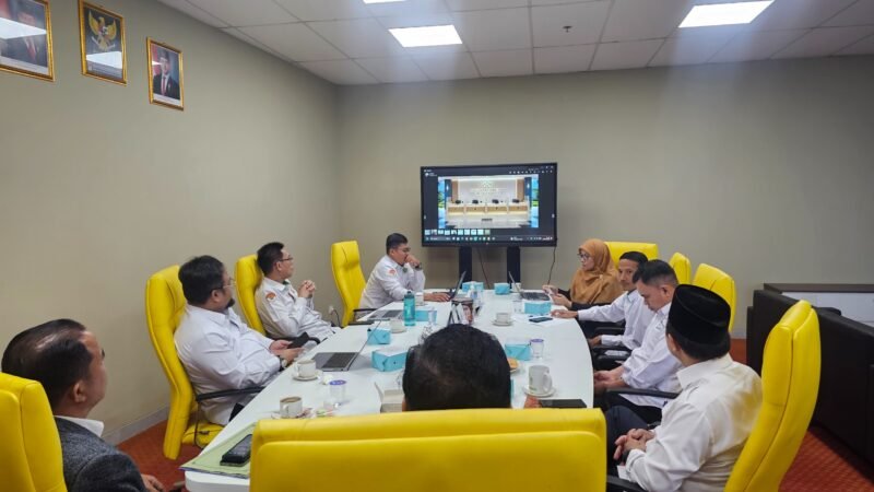 Raden Intan Lampung (UIN RIL) kembali melanjutkan proses pembukaan Fakultas Kedokteran dengan melakukan submit perbaikan dokumen usulan Program Studi Kedokteran Program Sarjana dan Program Studi Pendidikan Profesi Dokter melalui Sistem Informasi Kelembagaan (SIAGA), Selasa (7/7/2026).[De]