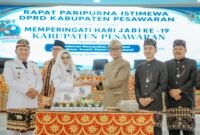 Gubernur Lampung Rahmat Mirzani Djausal mengajak seluruh pemangku kepentingan di Kabupaten Pesawaran memperkuat kolaborasi untuk meningkatkan kualitas sumber daya manusia (SDM), mempercepat inovasi, dan mendorong pembangunan yang berdampak langsung bagi masyarakat.[De]