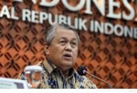 Gubernur Bank Indonesia (BI) Perry Warjiyo menyatakan mundur dari jabatannya. Hal tersebut disampaikan oleh Menteri Sekretaris Negara Prasetyo Hadi dalam konferensi pers di Kantor BI.[Hs]