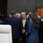 Donal Trump ngaku dirinya harus berganti pesawat di Turkiye. Karena sds ancaman [xin]