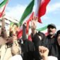 WARGA Iran sumpah setia dengan pemimpinn barunya, Mojtaba Khamenei, di Lapangan Enghelab di Teheran, Iran. [Xin]