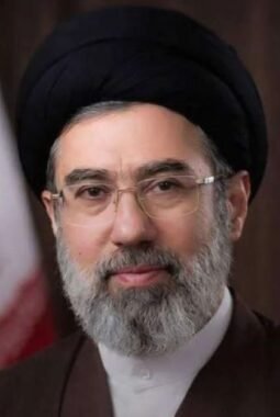 Hindari Prilaku Culas AS-Israel, Presiden Iran Ngaku Sulit Bertemu Mojtaba Khamenei