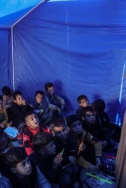 Serangan Israel Tekan Sektor Pendidikan di Gaza dan Tepi Barat