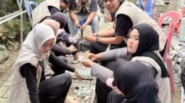 Mahasiswa KKN UIN Raden Intan Dampingi UMKM Telor Bu Uum Liwat Penjualan Digital [lin]