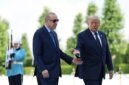Presiden Turkiye Recep Tayyip Erdogan (kiri) bertemu dengan Presiden Amerika Serikat (AS) Donald Trump di Kompleks Kepresidenan di Ankara, Turkiye, pada 7 Juli 2026. (Xin)