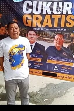 DPD Partai Nasdem Way Kanan Adakan ” Cukur Gratis”
