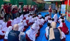 KKN UIN Kel 87-88 Gugah Anak Gemar Menabung