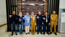 Foto Bersama Bupati Pesawaran dan Jajaran Pengurus JMSI Lampung [HPswr]