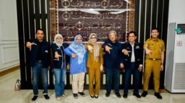 Foto Bersama Bupati Pesawaran dan Jajaran Pengurus JMSI Lampung [HPswr]