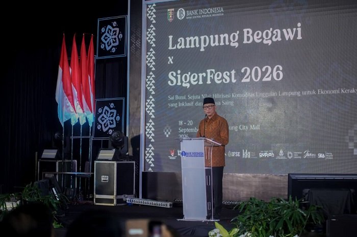 Gubernur Lampung