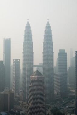 Kabut Asap, Anwar Ibrahim Hormati Hukum Indonesia