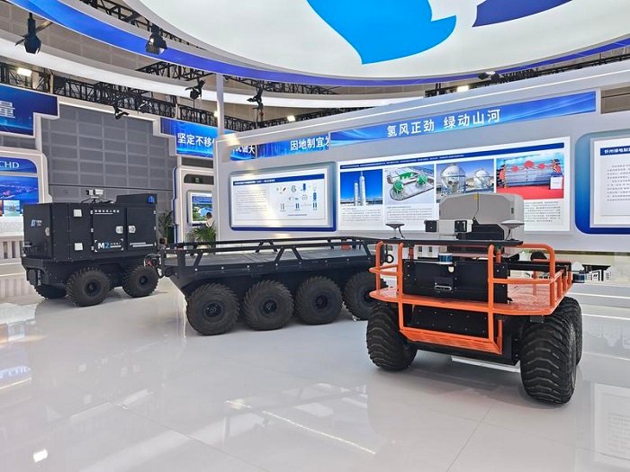 Peralatan pertambangan cerdas buatan Tiongkok dipamerkan dalam Pameran Industri Energi Internasional (Taiyuan) Tiongkok 2026 di Kota Taiyuan, Provinsi Shanxi, pada 4 September 2026. (Xinhua)