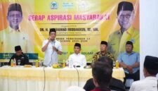 MIsbakhun Bantah Jualan Pita Cukai Rokok [Hs]