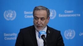 
Menteri Luar Negeri Iran Seyed Abbas Araghchi berbicara dalam sebuah konferensi pers di markas besar PBB di New York pada 25 September 2026. (Xinhua)
