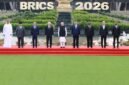 
Para pemimpin negara-negara BRICS berfoto bersama dalam Sesi I Konferensi Tingkat Tinggi (KTT) BRICS ke-18 yang diadakan di New Delhi, India, pada 12 September 2026. [Xinhua]
