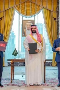 Arab Saudi, Pakistan, dan Turkiye Bahas Pertahanan Bersama