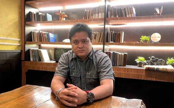 Sutradara film “Ageman”, Jasper Lance